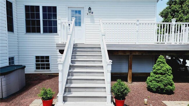 Building Photo - 7045 Tuscany Dr