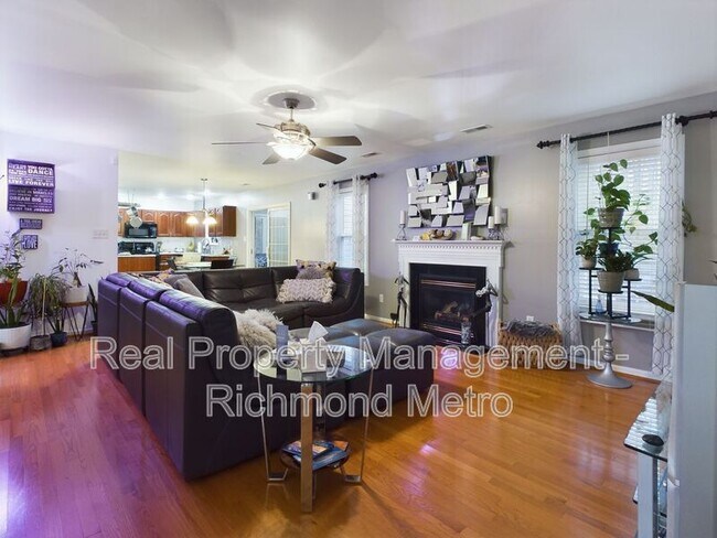 Foto del edificio - 3113 Alderwood Way