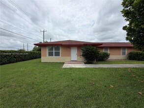 Building Photo - 10530 SW 183rd St