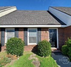 Building Photo - 230 Lanier Dr
