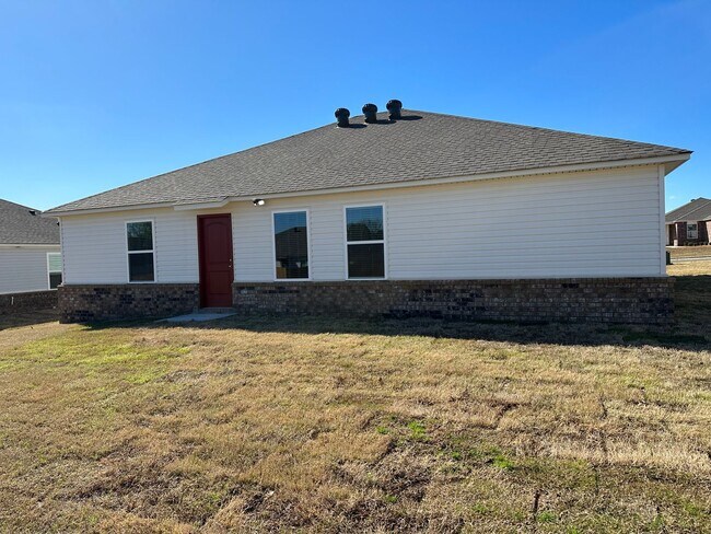 Foto del edificio - BRAND NEW Four Bedroom | Two Bath Home in ...
