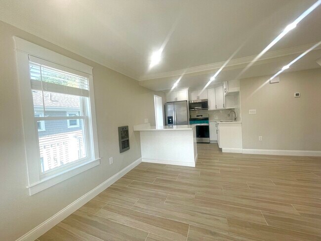 Foto del edificio - 435 Newport Rd