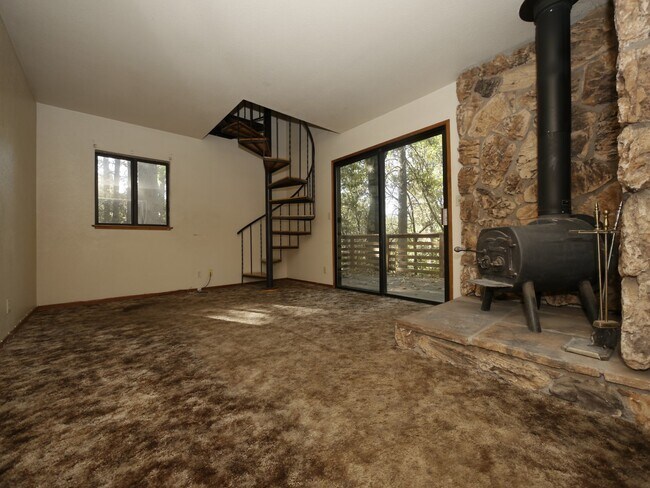 Building Photo - 79 Higdon Spink Rd