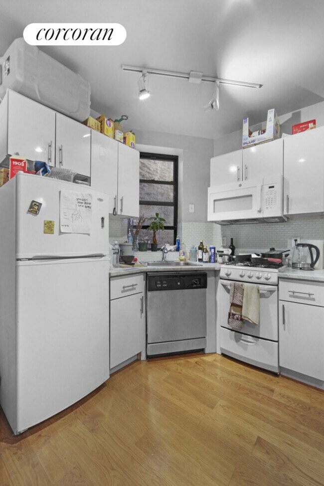 Foto del edificio - 163 Chrystie St