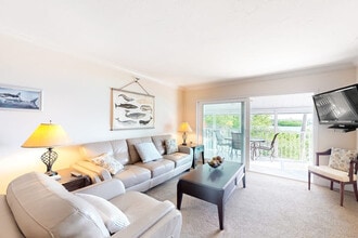 Building Photo - 6040 E Peppertree Way