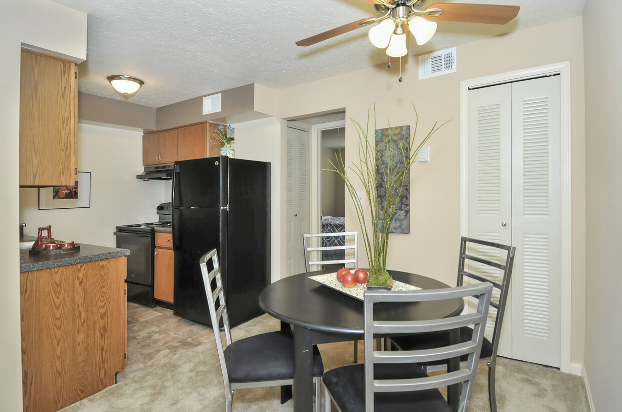 ¡Área de comedor - Breckinridge Park Apartments