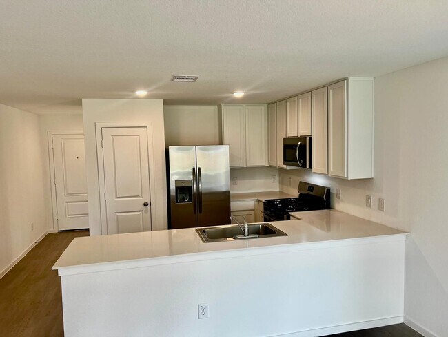 Building Photo - 29023 Great Flatland Trl