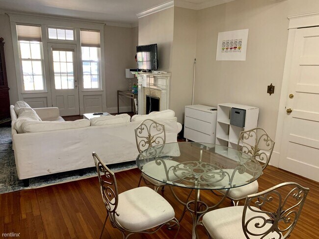 Foto del edificio - 3 br, 2 bath House - 39 University Circle #2