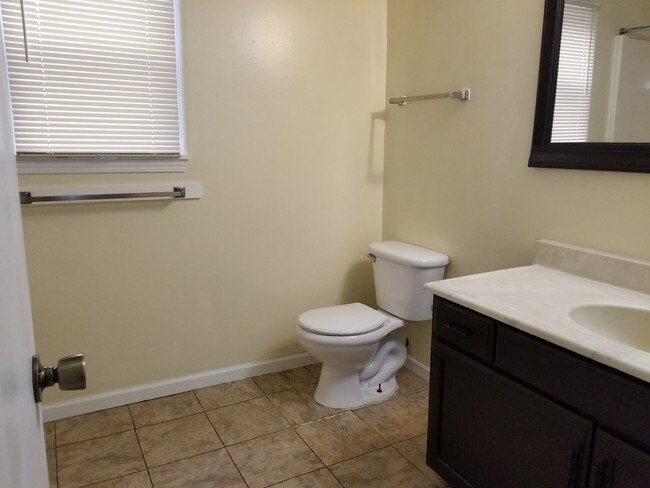 Foto del edificio - 217 capitol ct
