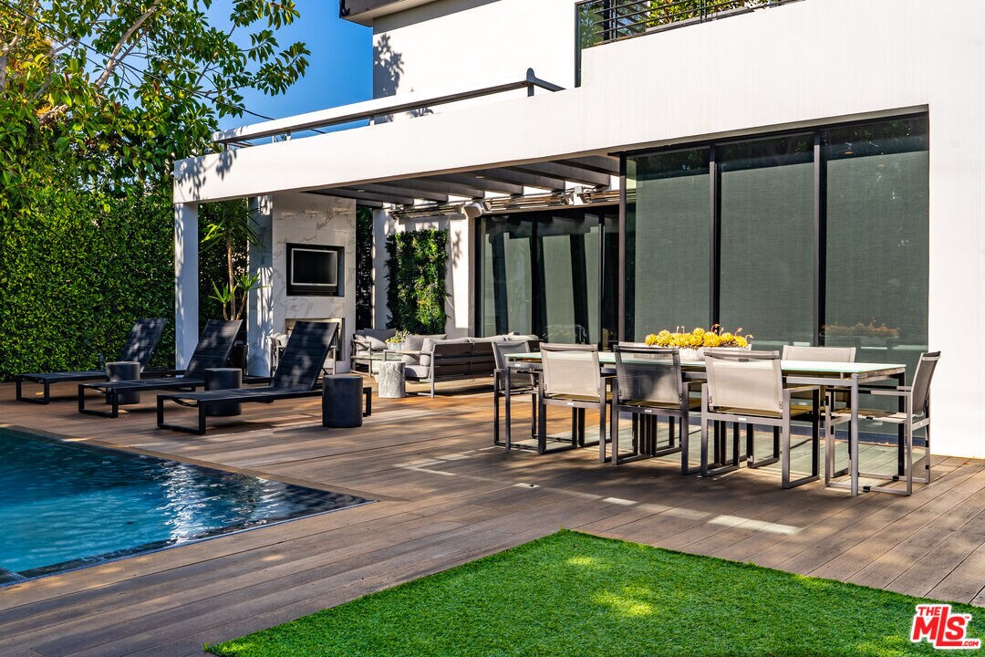 Foto principal - 1353 Woodruff Ave