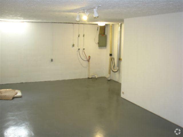 Basement - Sandridge Townhomes & Apartments