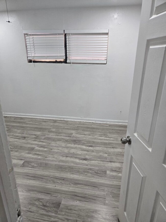 Foto del edificio - 5427 Heatherbrook Dr