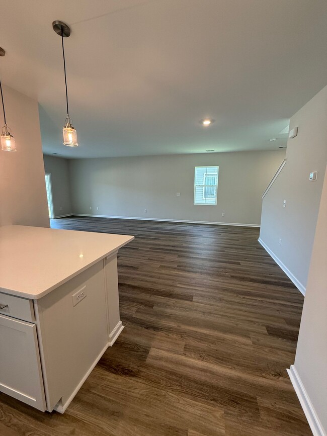 Building Photo - 136 Dreher Dr