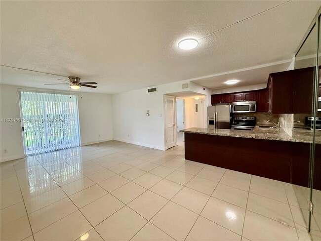 Building Photo - 22785 SW 66th Ave