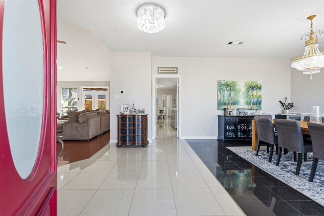 Foto del edificio - 7927 Wolfield Ln