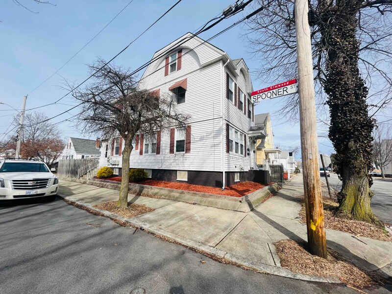 Foto principal - 97 Stamford Ave