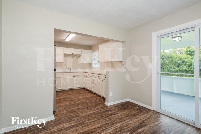Building Photo - 3044 Yanlee Ln