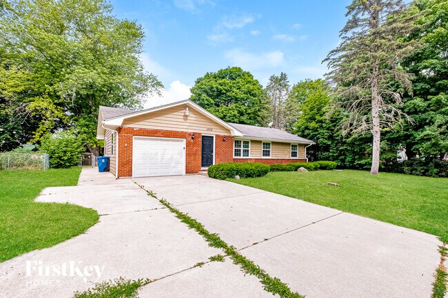 Foto del edificio - 1770 Lily St