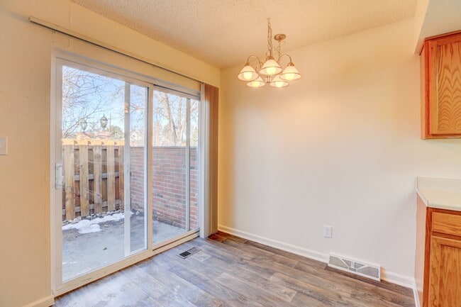 Interior Photo - Applewood Crest Townhomes & Apartments