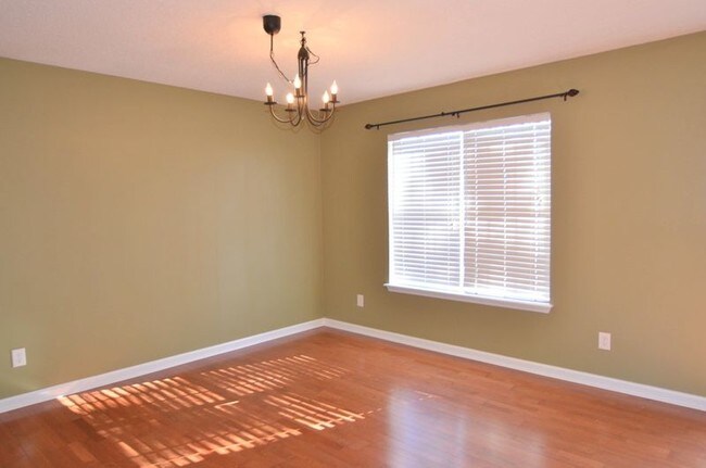 Building Photo - 4507 Country Glen Cir