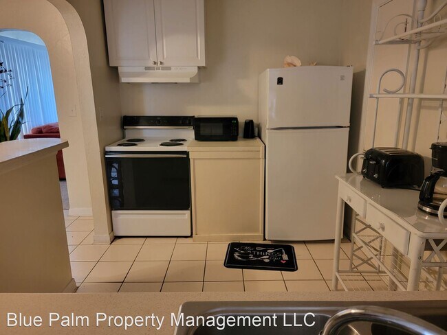 Foto del edificio - 2 br, 2 bath House - 334 Ribault Ave Unit 2