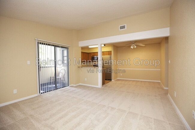Building Photo - 2941 Antique Oaks Cir