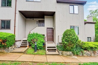 Building Photo - 311 N Greeley Ave