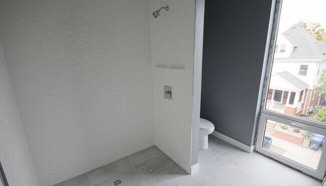 Foto del edificio - 225 Waterman St