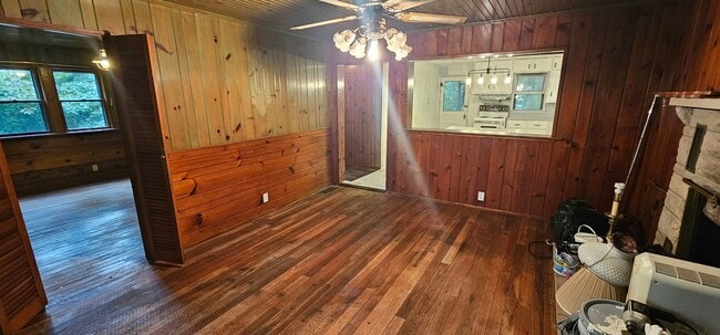 Building Photo - 10700 U.S. Hwy 40