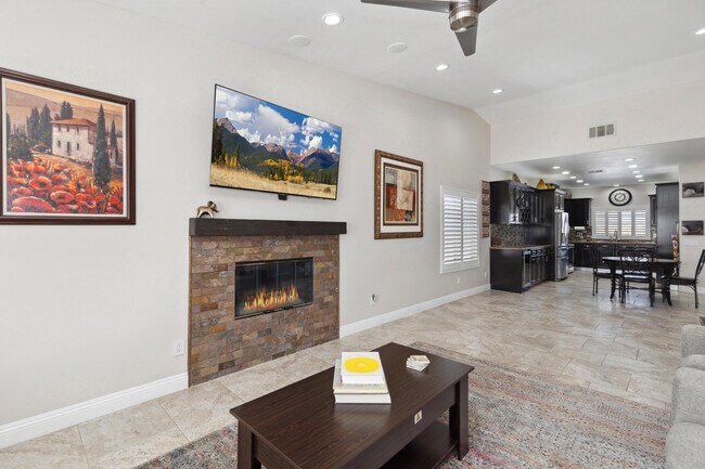 Building Photo - 79360 Bowden Dr