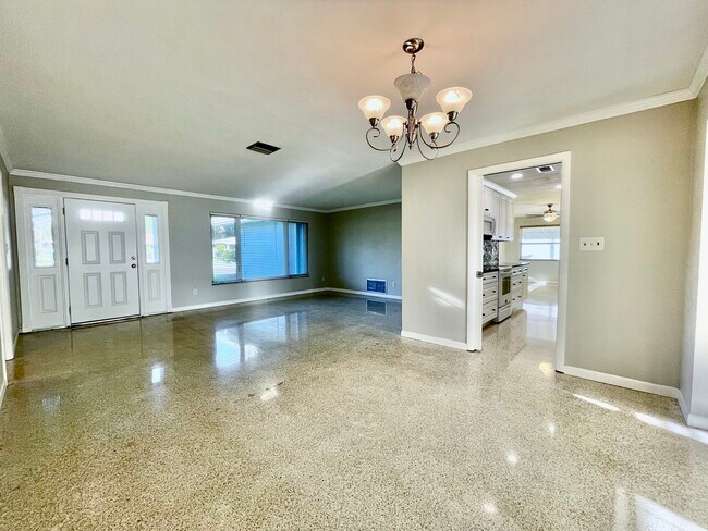 Foto del edificio - 2340 Surrey Ln