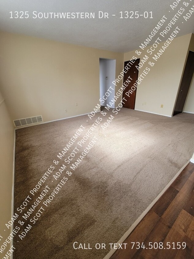 1325 Southwestern Dr Unit 132501, Tecumseh, MI 49286 Room for Rent