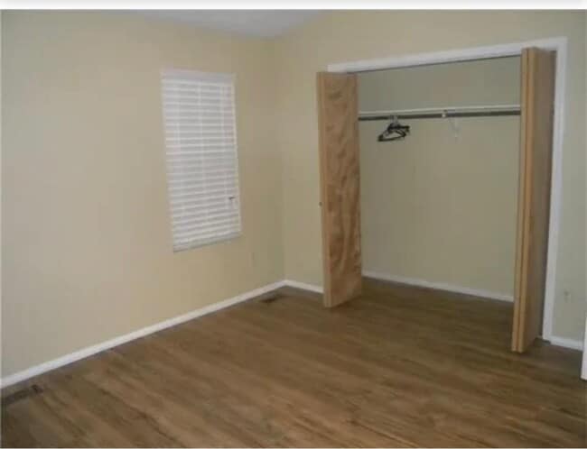 Building Photo - 1455 Inverness Dr