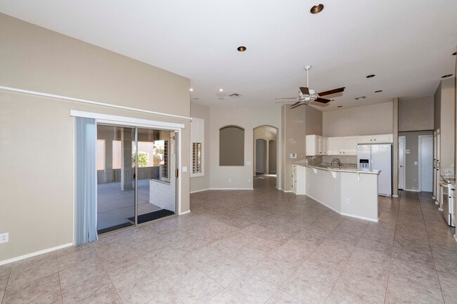 Foto del edificio - 24722 S Briarcrest Dr