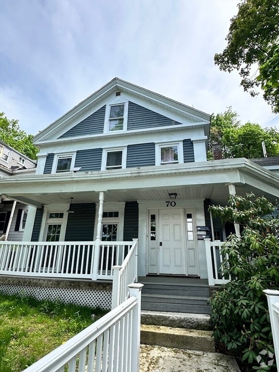 Building Photo - 70 Prichard St