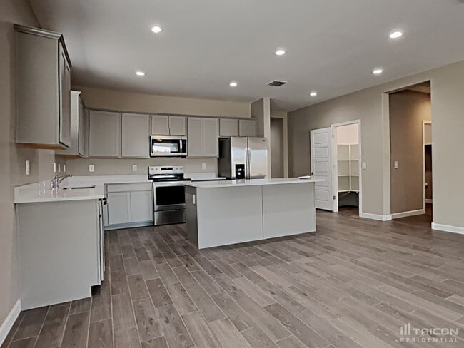 Building Photo - 44238 W Palo Ceniza Way