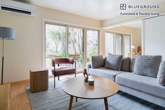 Building Photo - 594 Channing Ave