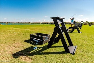 Building Photo - 15862 Sugar Hl Dr