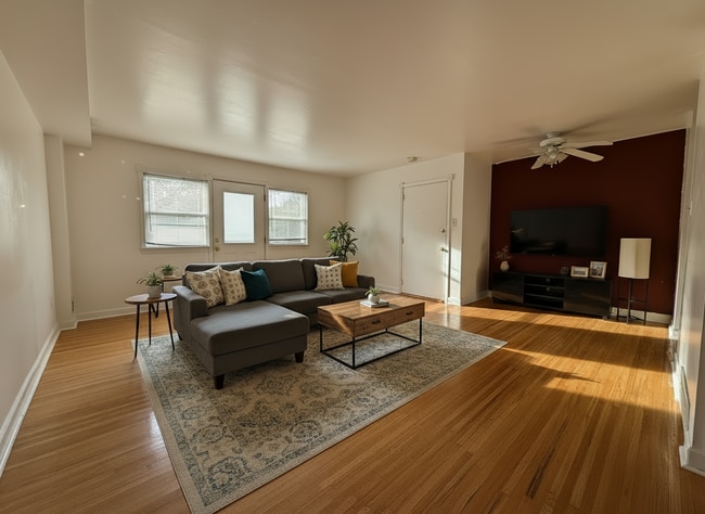 Photo - 6901 Valley Ave Apartment