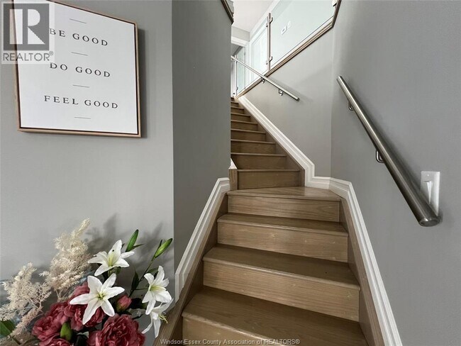 Photo du bâtiment - 4553 Southwood Lakes Blvd