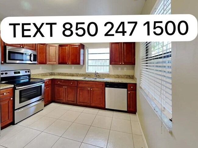 Foto del edificio - 1388 SW 151st Ave