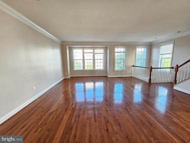 Building Photo - 9609 Bothwell Ln