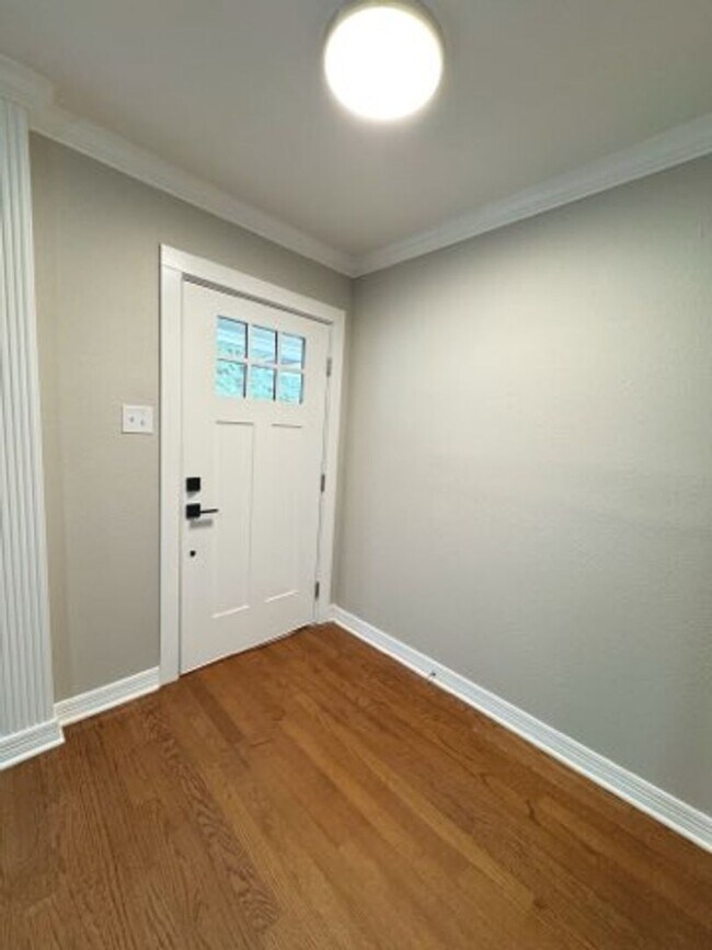 Foto del edificio - 995 N 23rd St