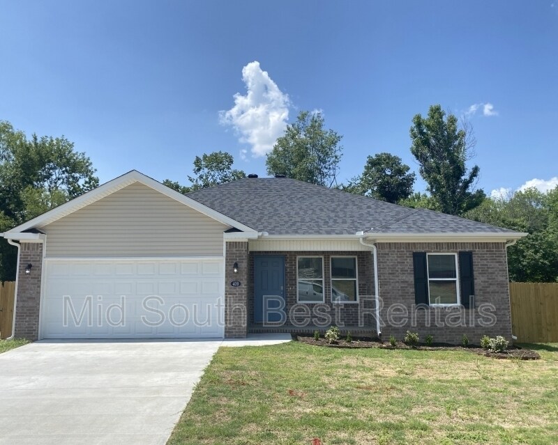Primary Photo - 409 Sparrow Rd