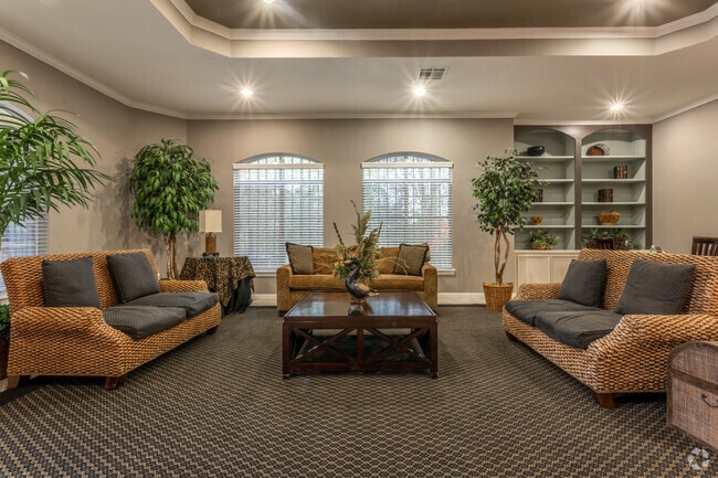 Clubhouse - North Forest Trails
