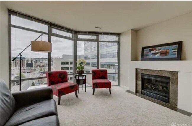 Building Photo - Modern Conveniences Spacious 1-bedroom plu...