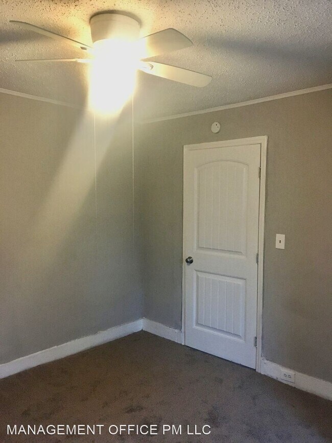 Foto del edificio - 3 br, 1 bath House - 1108 Fern Ave