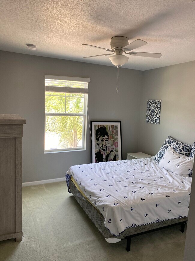 Foto del edificio - 141 Ashby Lndg Wy