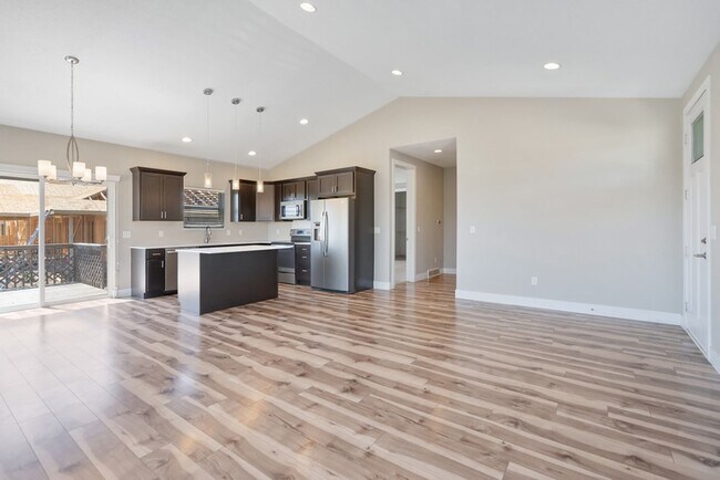 Foto del edificio - Watson Way Twinhomes