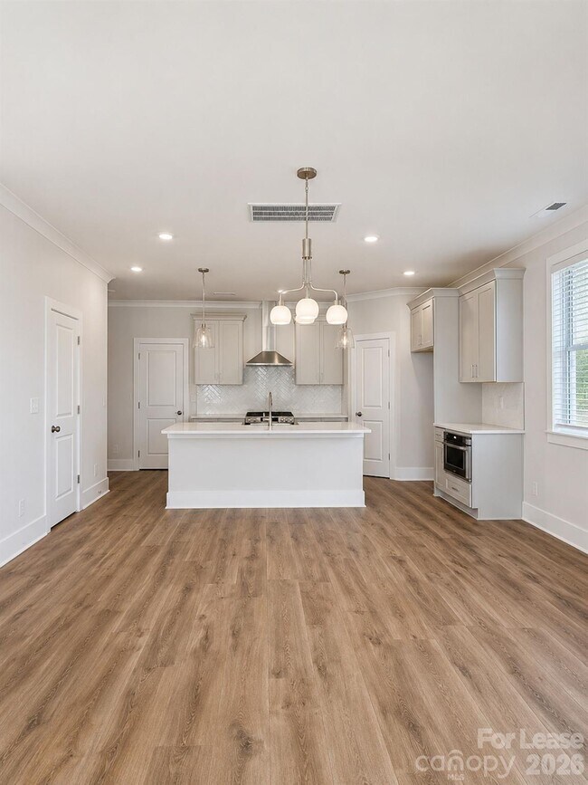 Foto del edificio - 4634 Dogwood Pl